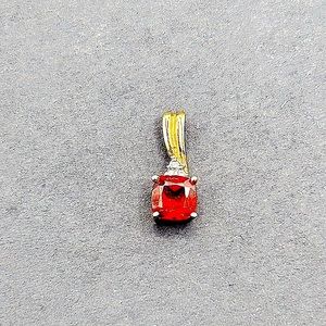 10k garnet pendant